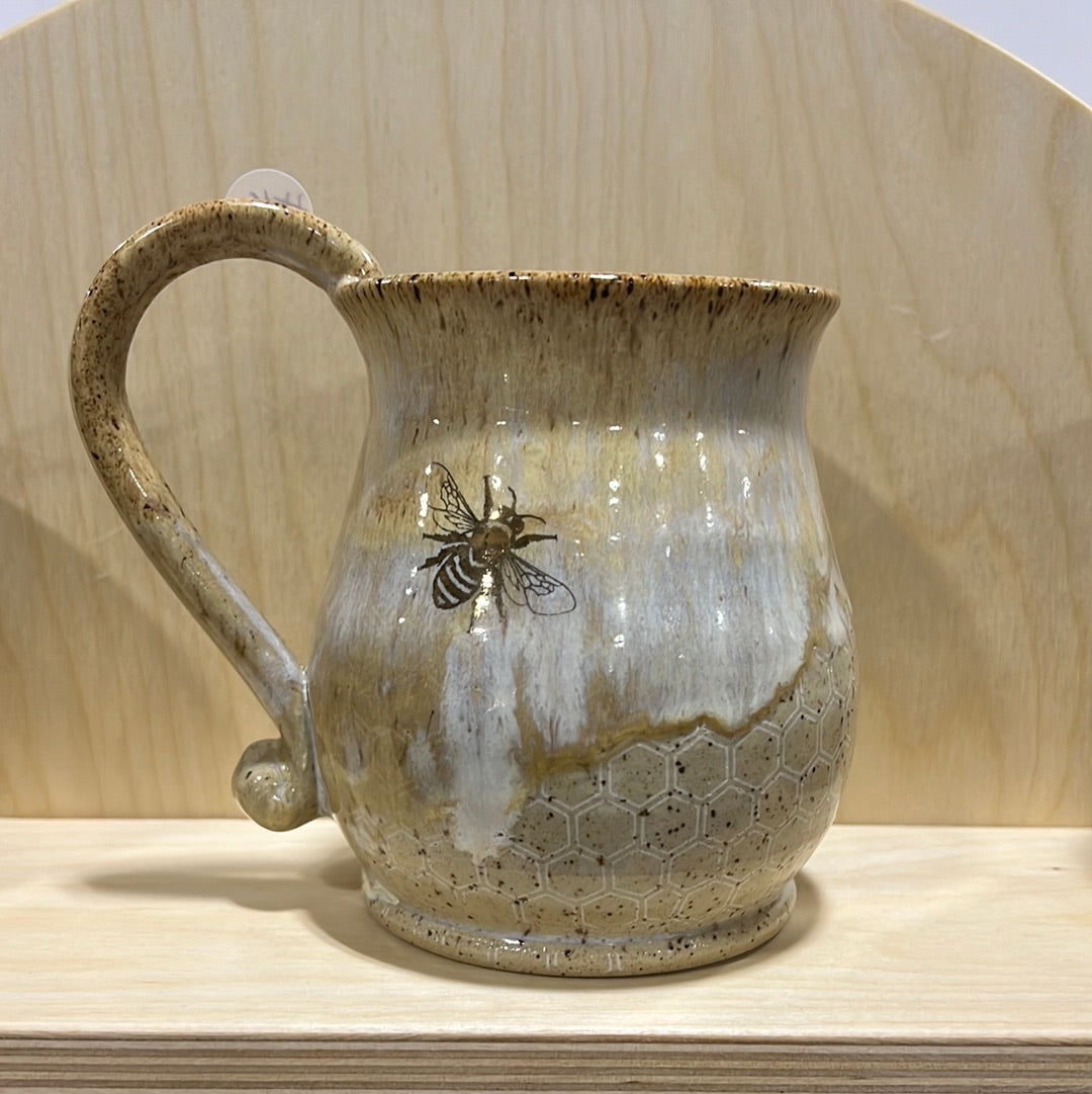 #16 BigBoi Honeypot mug