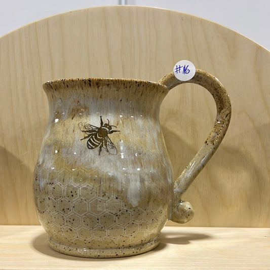 #16 BigBoi Honeypot mug