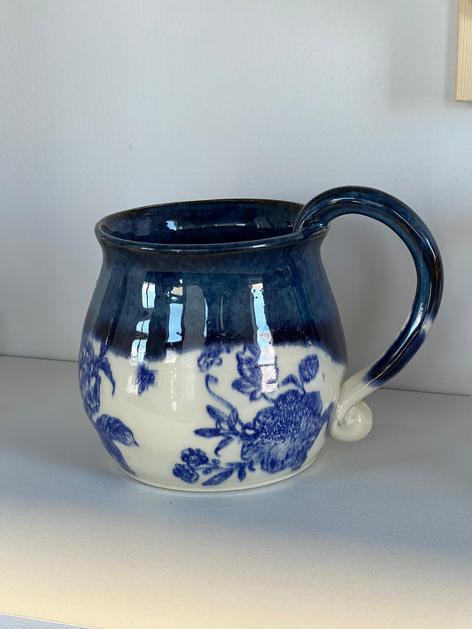 #143 Large mug blue florals