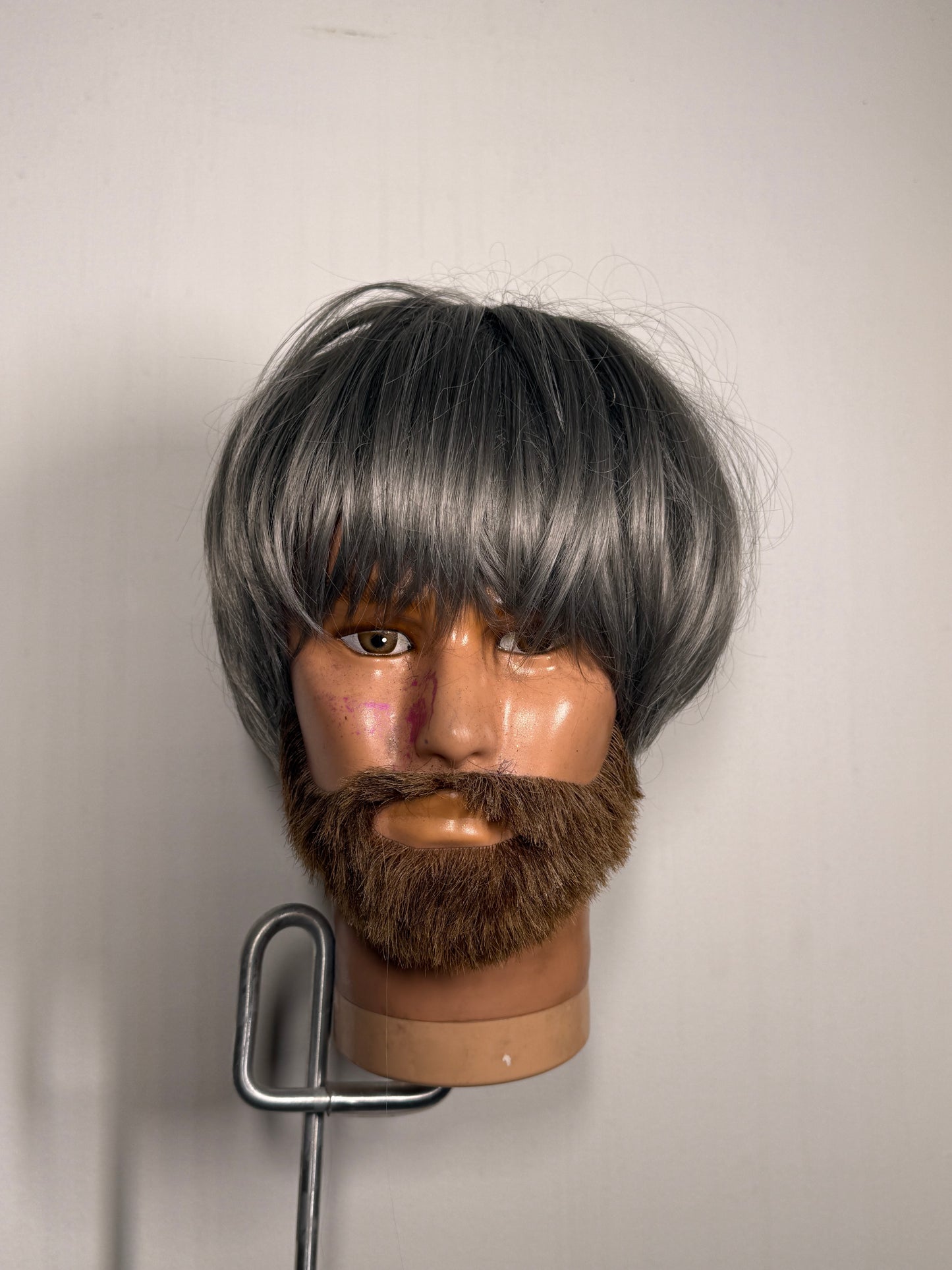 Wig #33 shake-an-go Bowlcut PreLoved